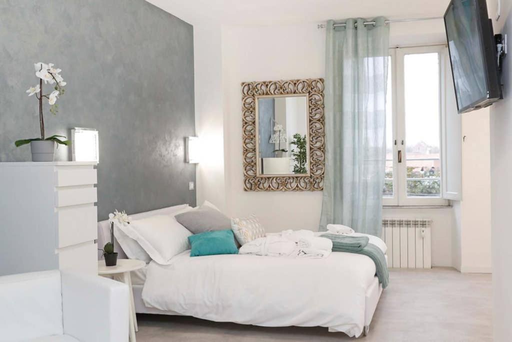White Panoramic Jacuzzi Suite Trastevere - Top Collection Rom Exteriör bild